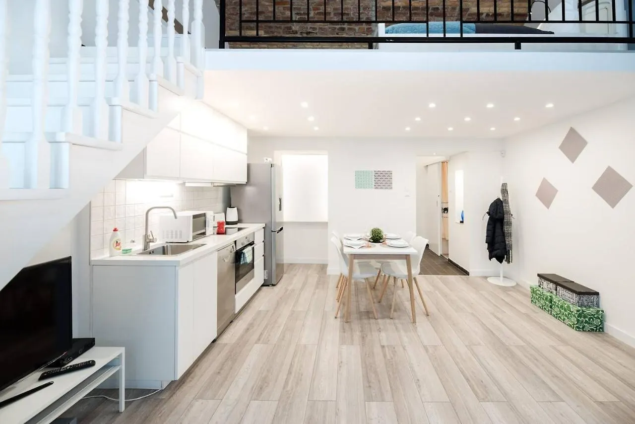 Newly Refurbished Home At Superb Location Boedapest 0*,